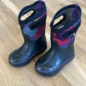 Kids rain boots